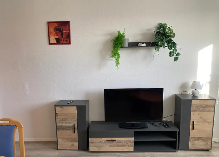 80 Qm Drei Schlafzimmer Und Wohnzimmer Apartment